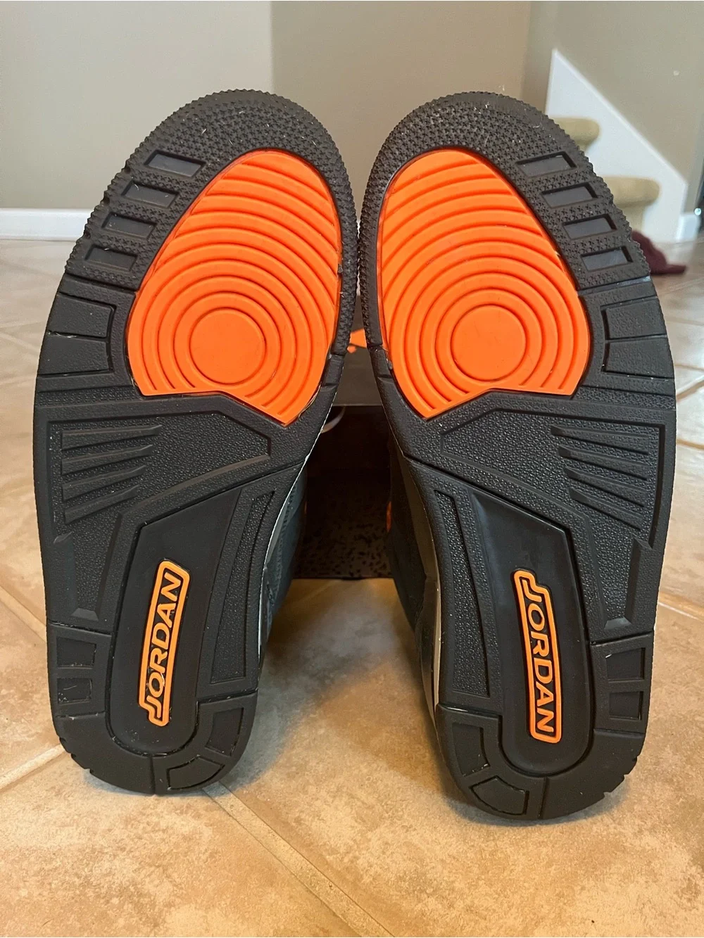 AIR JORDAN 3 RETRO ‘FEAR’ 2023